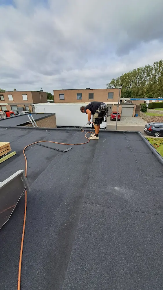 deschacht realisatie dakwerken de bie 5