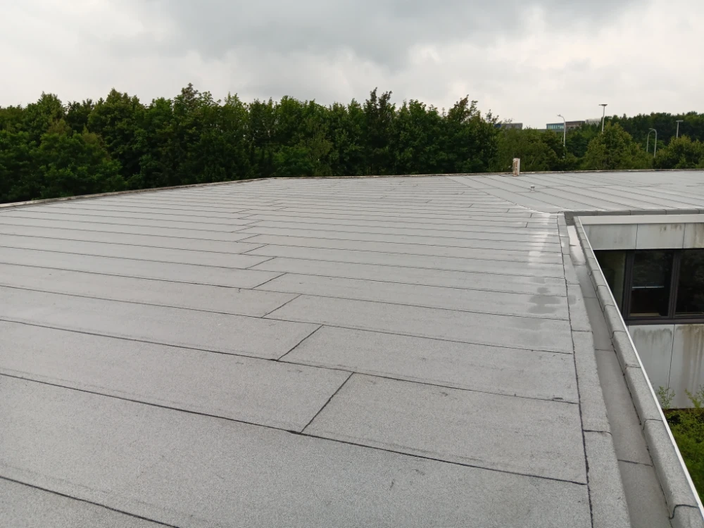 deschacht realisatie hoofdkantoor vlassenroot roofcover 6